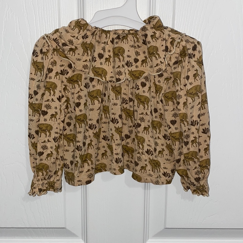 Kate Quinn deer outfit
